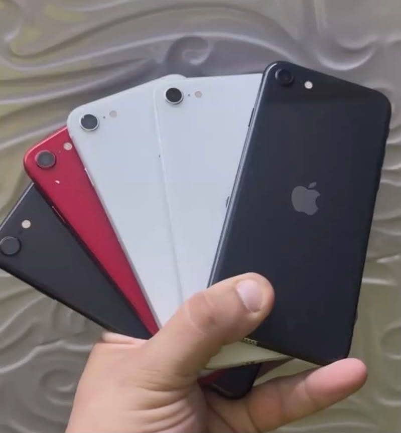 Apple iPhone SE 0
