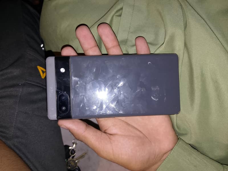 Google Pixel 6a 5