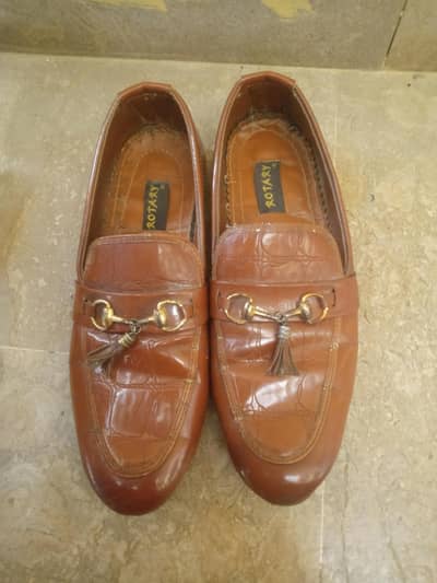 Branded Office Shoe Joggers and Snickers Shoes 41 no