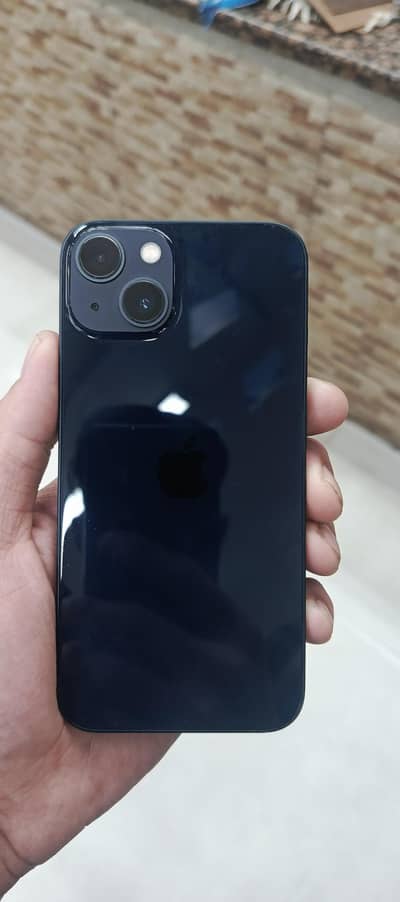 Apple iPhone 13