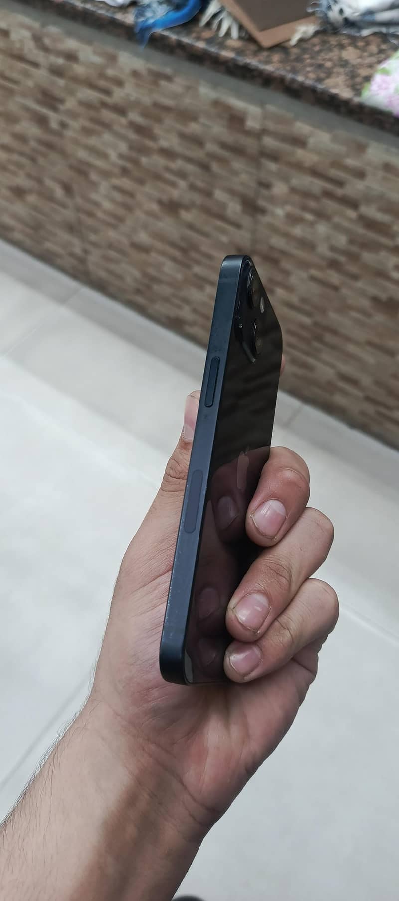 Apple iPhone 13 7