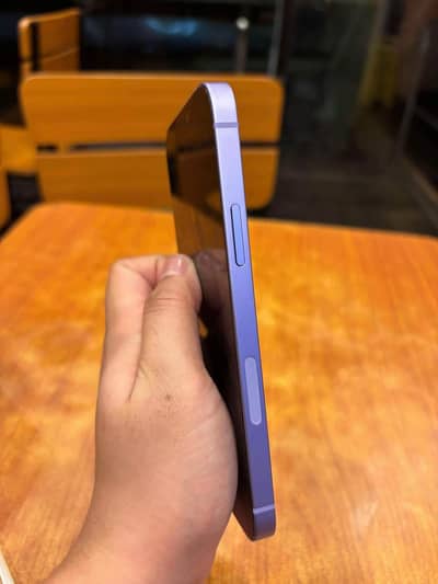 Apple iPhone 12 64gb MDM