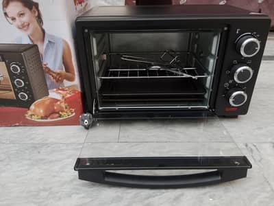 Backing and Grill oven for sale in Excellent Condition