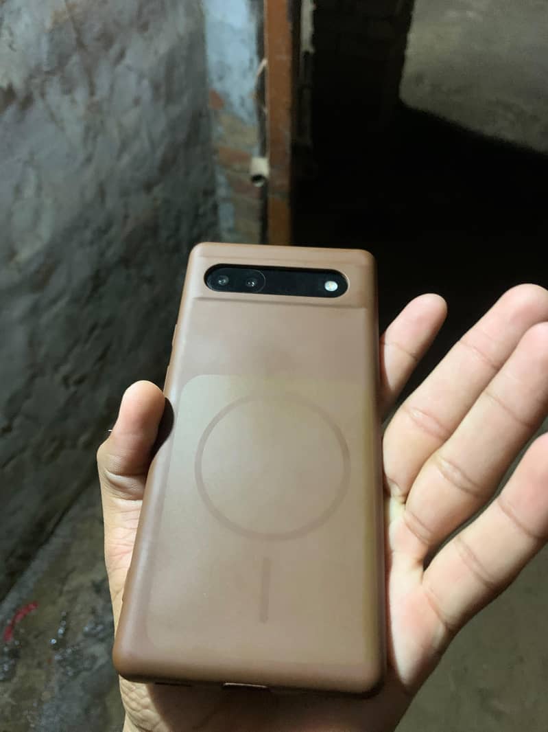 Google Pixel 6a 5