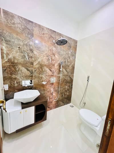 5 Marla Brand New Luxury House for Rent Near Emporium Mall
