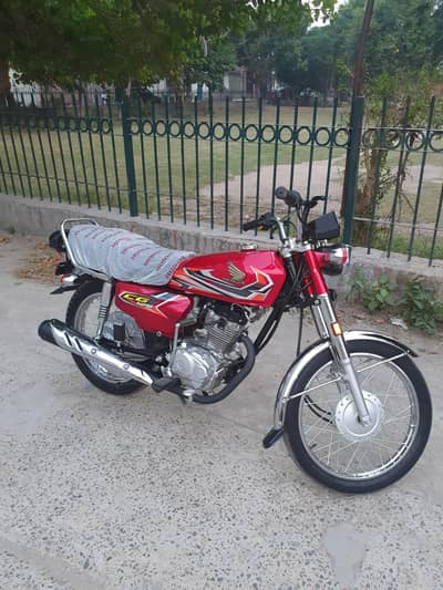 honda CG 125 red model 2016