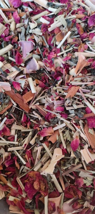 Organic mix Kashmiri qehwa. 7 herbs organic tea,    Ya tek hai