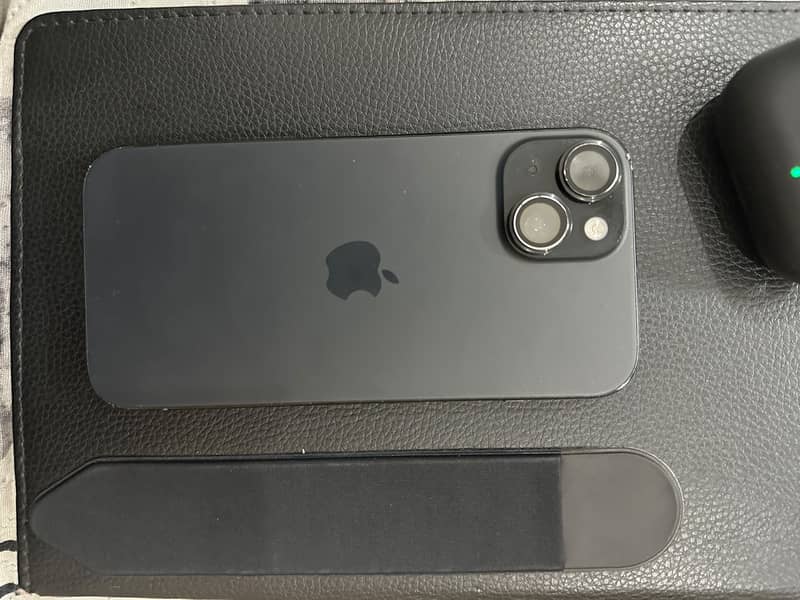 Apple iPhone 15 5