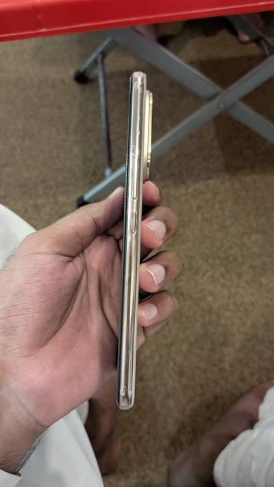 Vivo V60