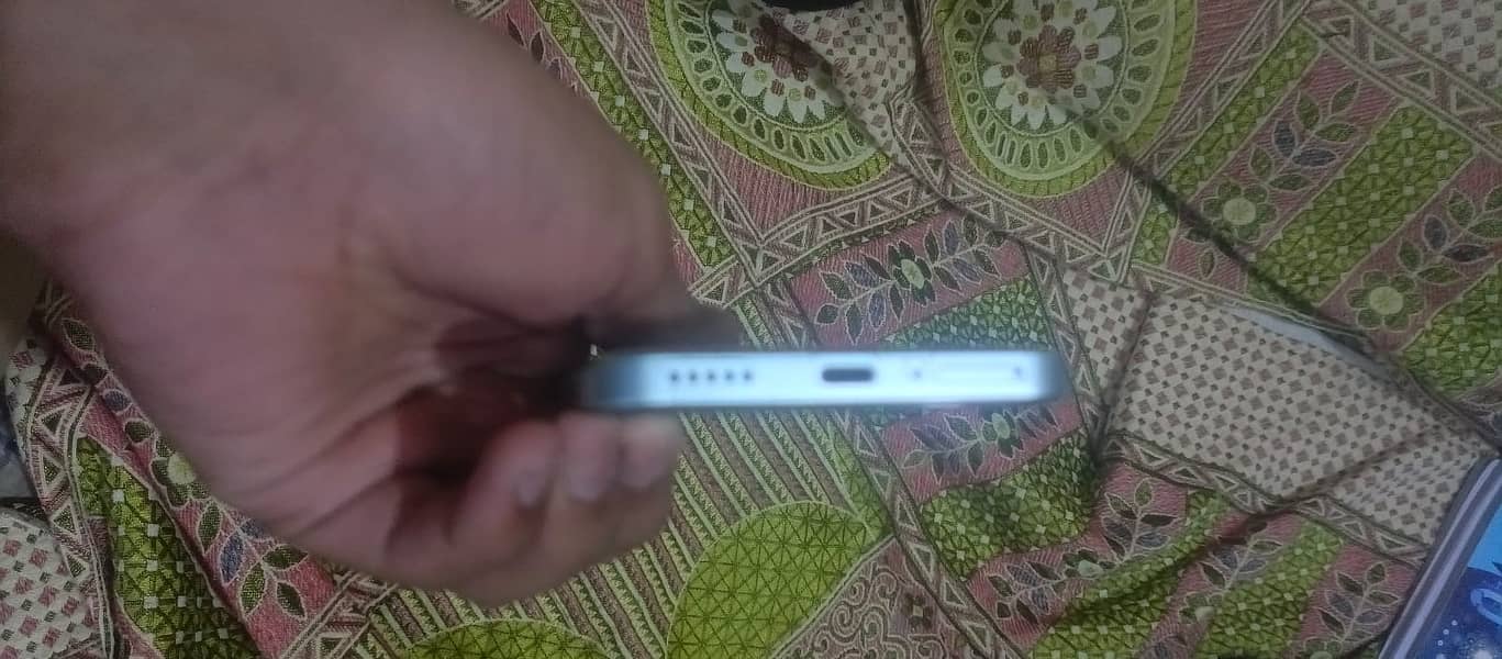 Xiaomi Redmi Note 13 Pro 0