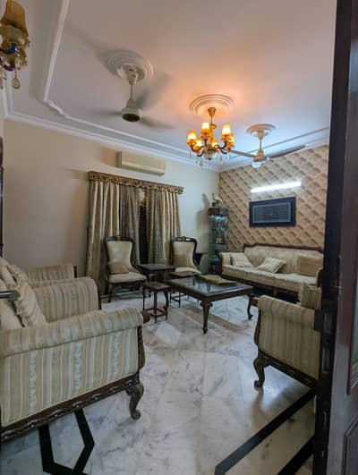 ELEGANT WELL MAINTAINED BANGLOW AVAILABLE FOR SALE