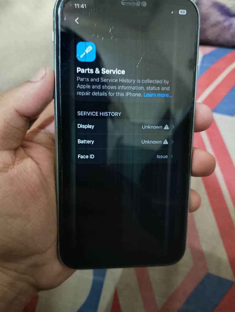 Apple iPhone 11 4