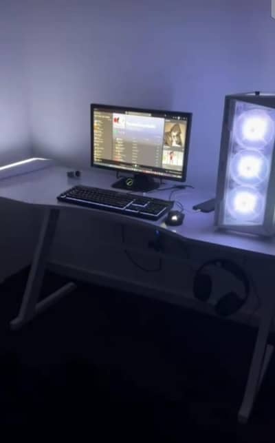 Computer White Table with Argb Lights
