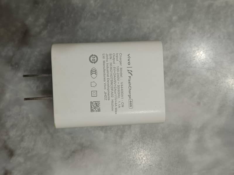 Mobile Charger 0