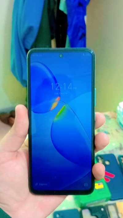 Infinix Hot 12 Play