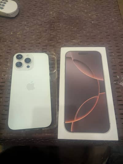 Apple iPhone 16 Pro Max