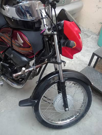 pridor 2023 red color one hand use