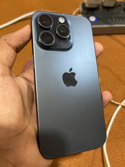 Apple iPhone 15 Pro