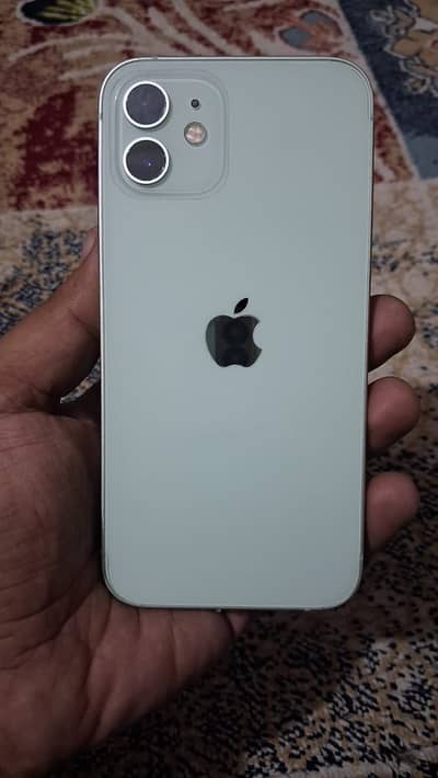 Apple iPhone 12