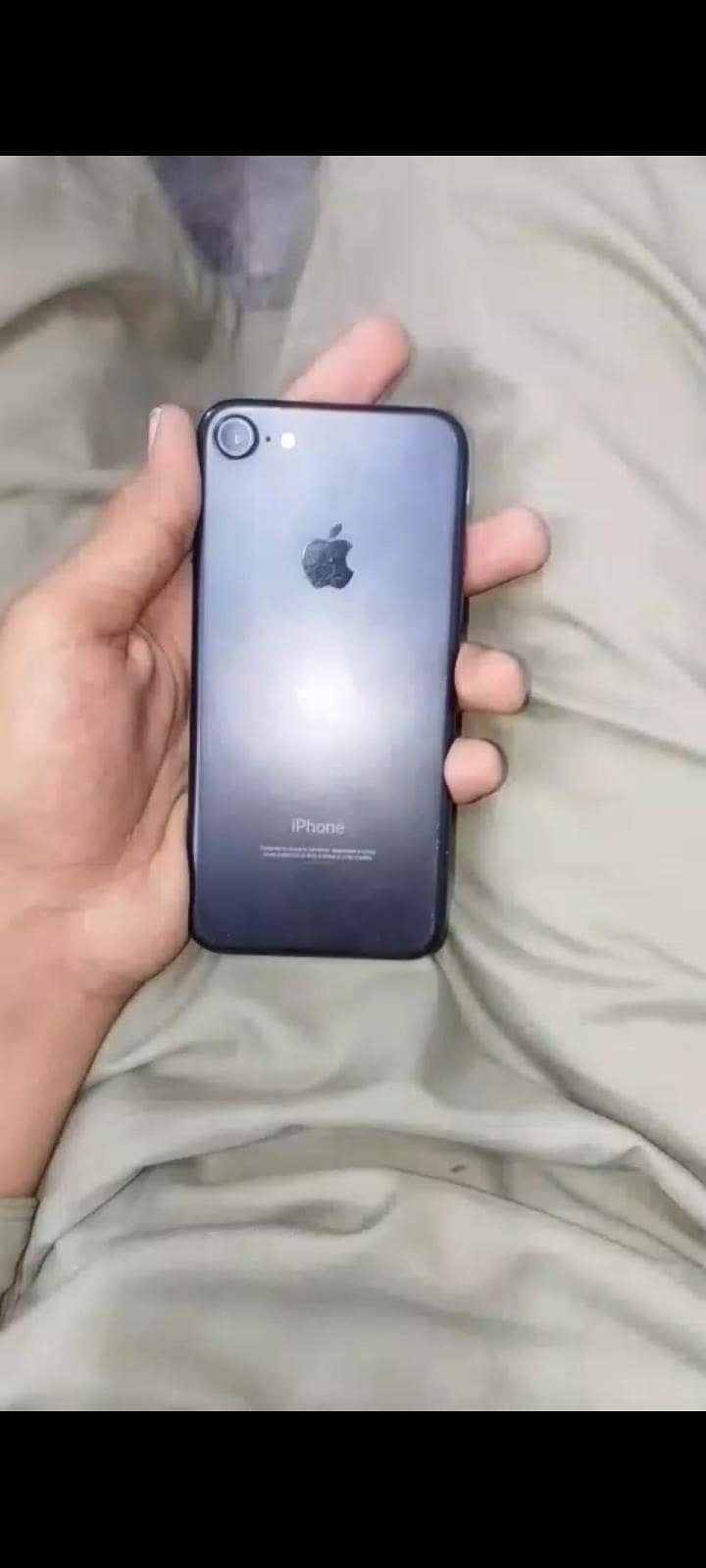 Apple iPhone 7 1