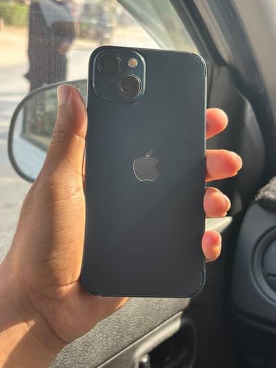 Apple iPhone 13