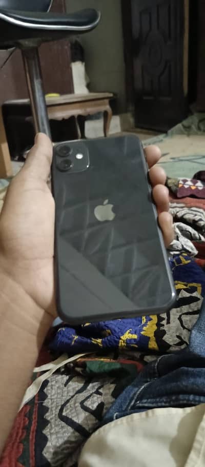 Apple iPhone 11