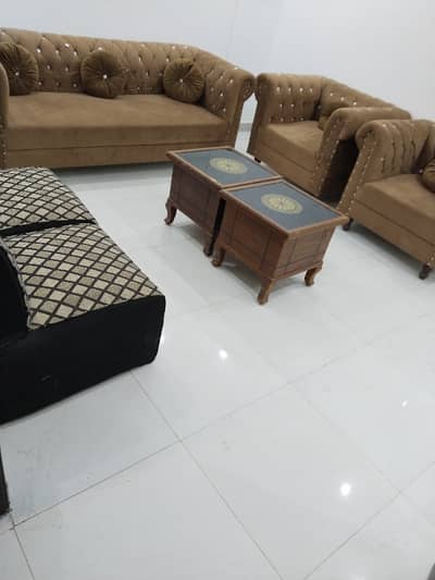 Direct Owner Here, First Check Market Then Contact Us . Already Rented Upcoming Rent Is 50k Per Month Flat For Sale