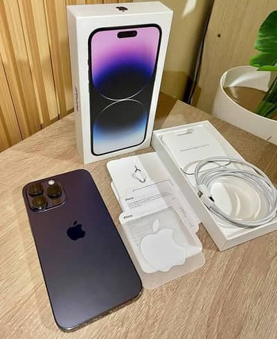 i Phone 8plus, 11,12,13,14,15 pro max on instalment Whatsap 3482023972