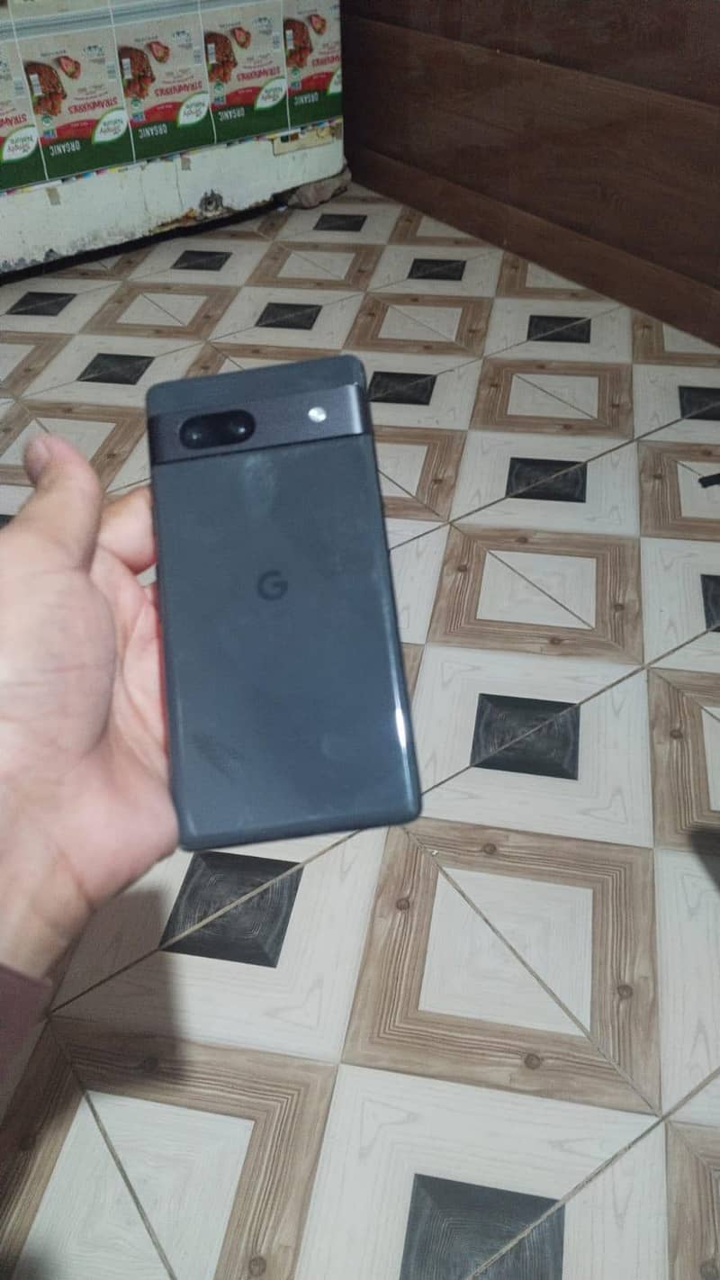 Google Pixel 7a 1