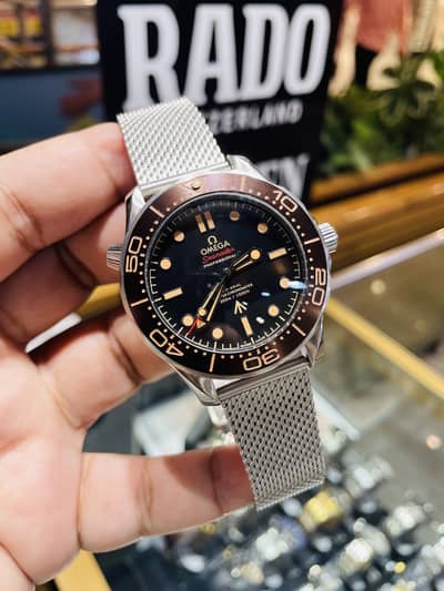 OMEGA SEAMASTER 007