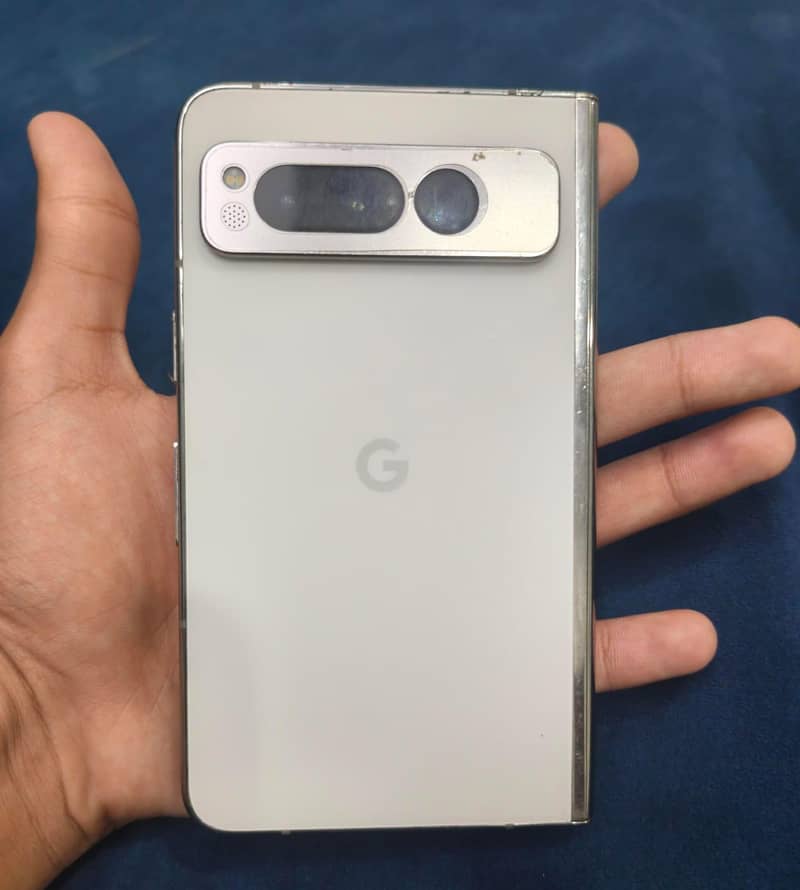 Google Pixel Fold 0