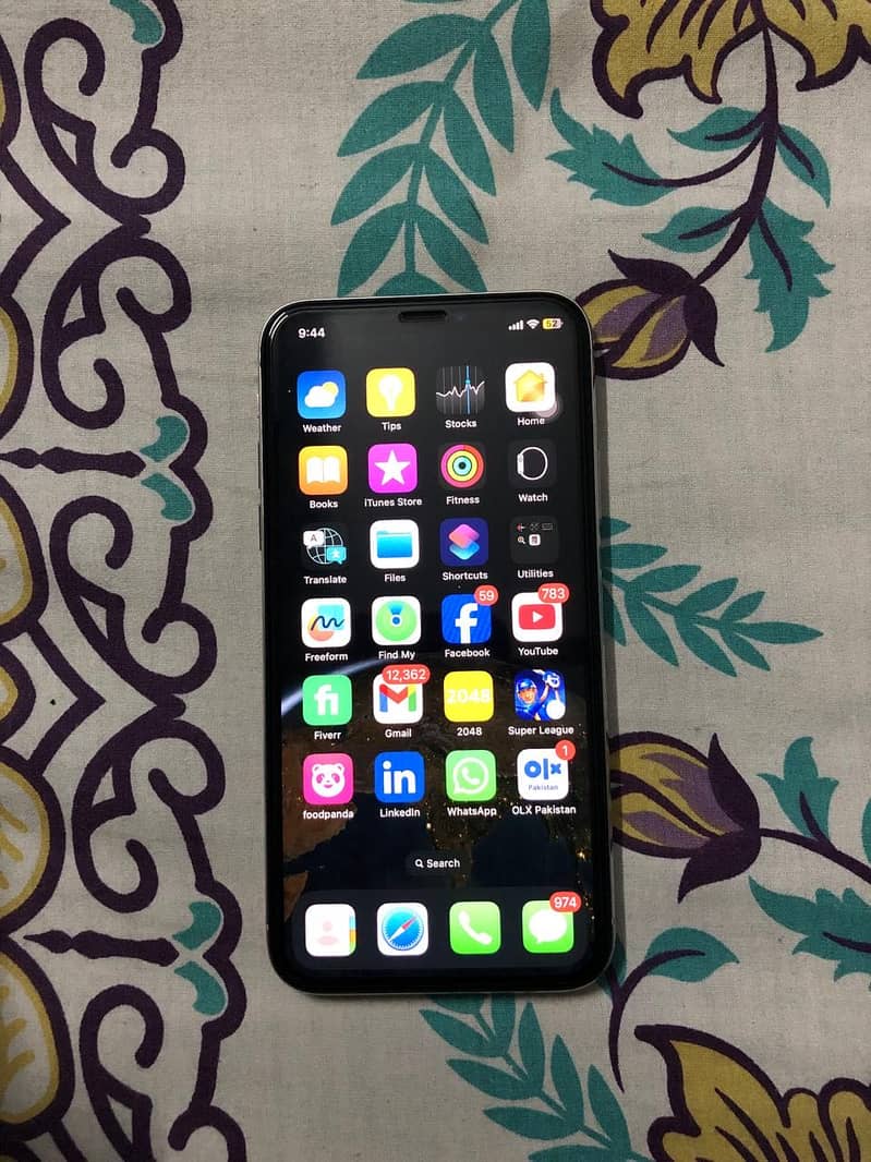 Apple iPhone X 1