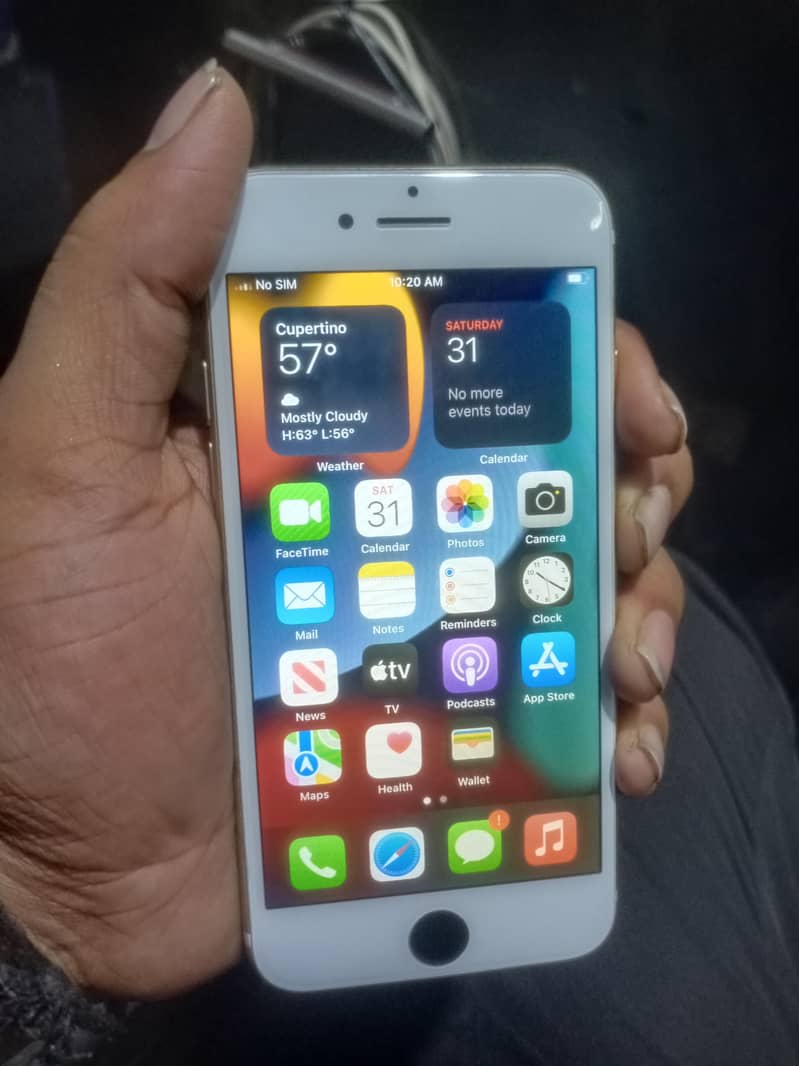 Apple iPhone 7 1