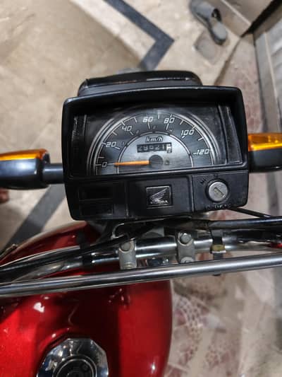 Honda CD70 2024 model 03140592779 whatsapp num