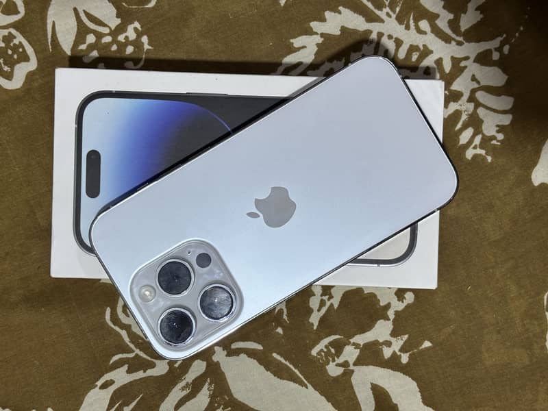 Apple iPhone 14 Pro 0