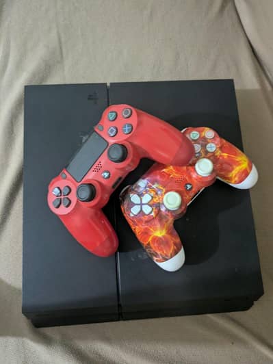 Playstation 4 1 TB (1000) gb with 8 months warranty remaining