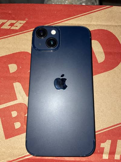 Apple iPhone 13