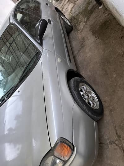 Suzuki Baleno 2004