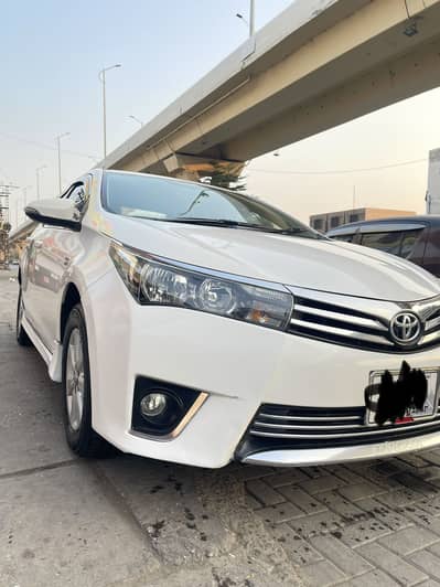 Toyota Corolla Altis 2015