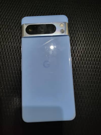 Google Pixel 8 Pro