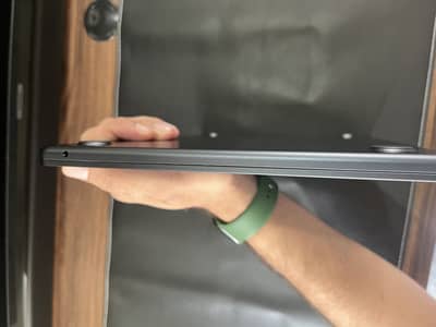 Macbook M5 AIR 16gb 512gb Brand New