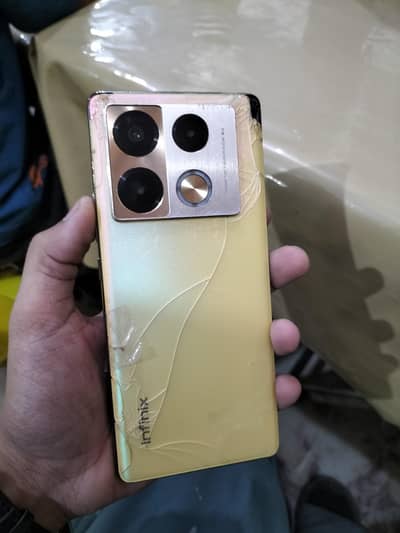 Infinix Note 40 Pro