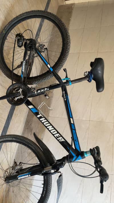 THUNDER BICYCLE USED BUT IN NEW CONDITION