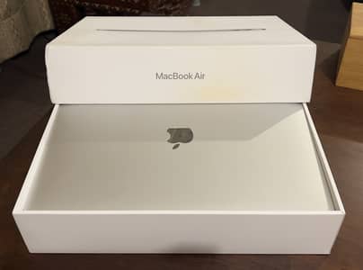 M1 Macbook Air Mint W/Box