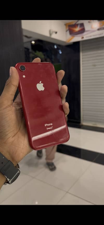 Apple iPhone XR