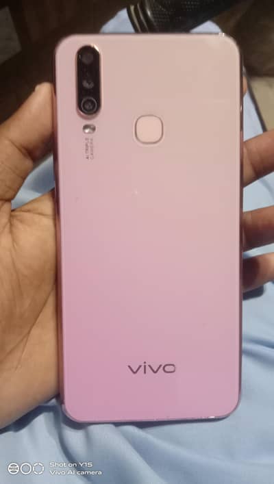 vivo y17 8Gb, 256Gb glass break full ok condition, scratch less