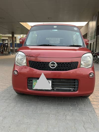 Nissan Moco 2012