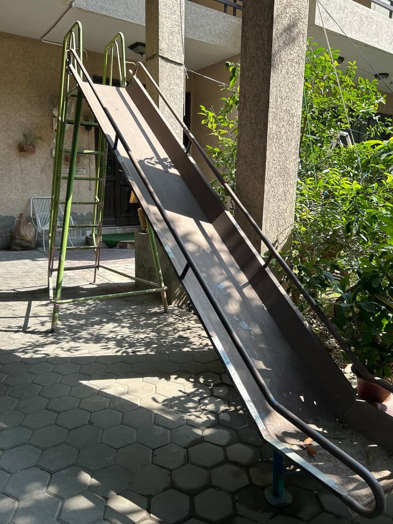 Slide and Monkey bar 0