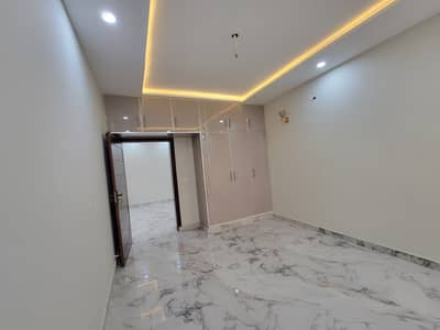 Like Brand New upper portion
