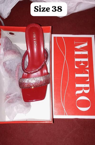 METRO AND CLARKS SHOES  03119142990 whatsapp